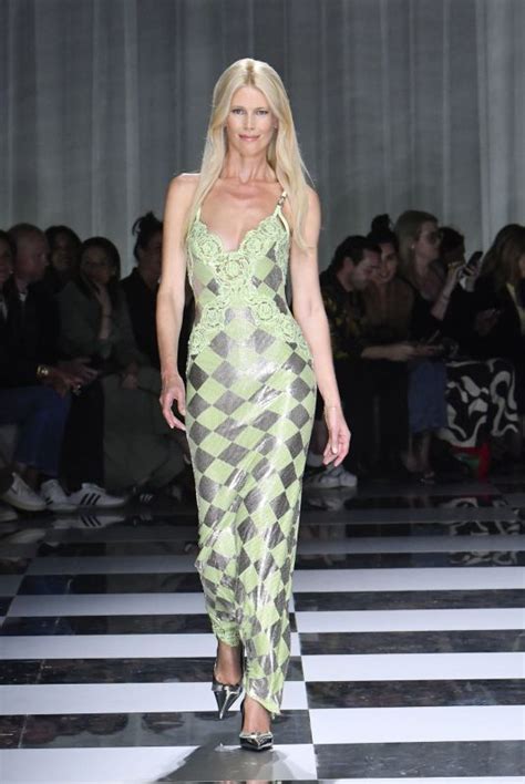 claudia schiffer walk versace|Claudia Schiffer 2023.